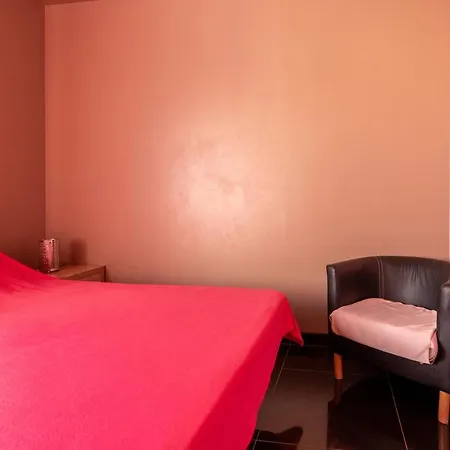 La Barque Bleue Apartment