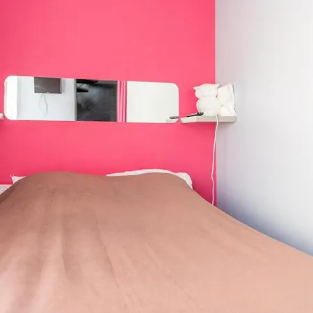 Apartment La Barque Bleue *